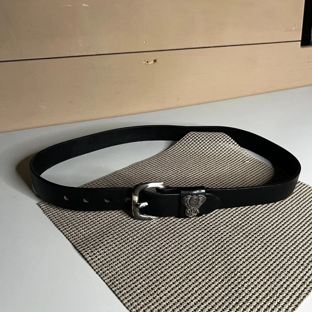 Harley-Davidson Mens Black Leather Belt V-Twin Engine Emblem USA Made 36 Inch